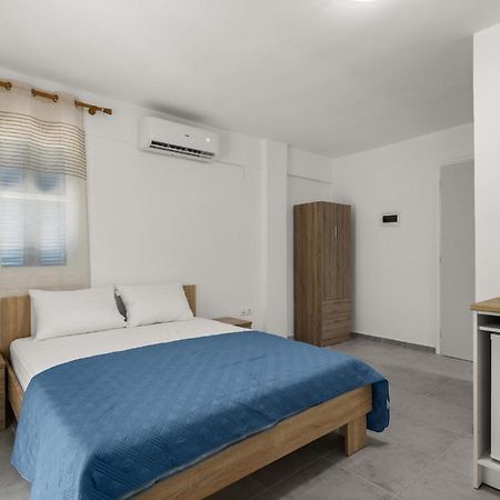 Nikolas Apartments Stoupa Lévktron Extérieur photo