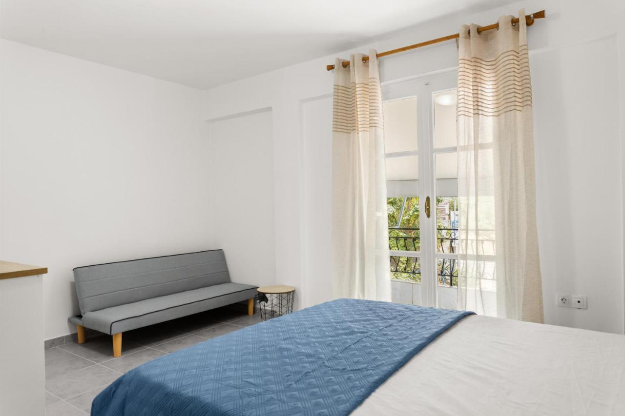 Nikolas Apartments Stoupa Lévktron Extérieur photo