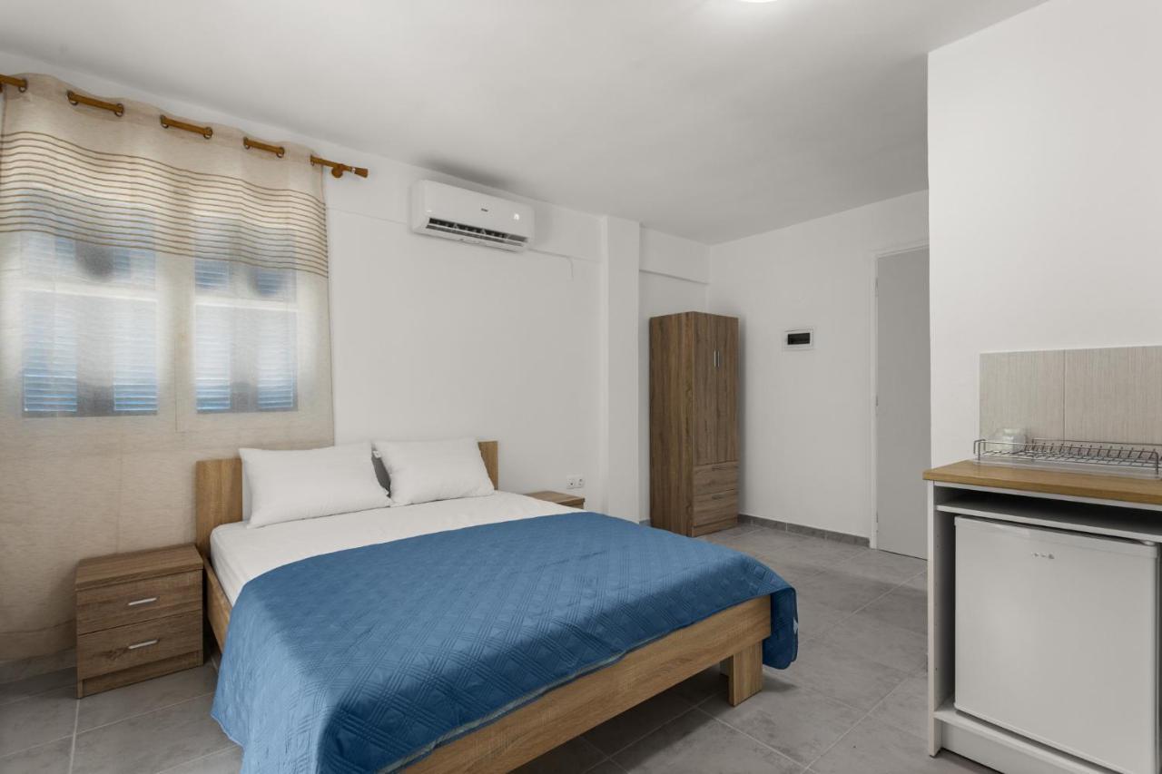 Nikolas Apartments Stoupa Lévktron Extérieur photo