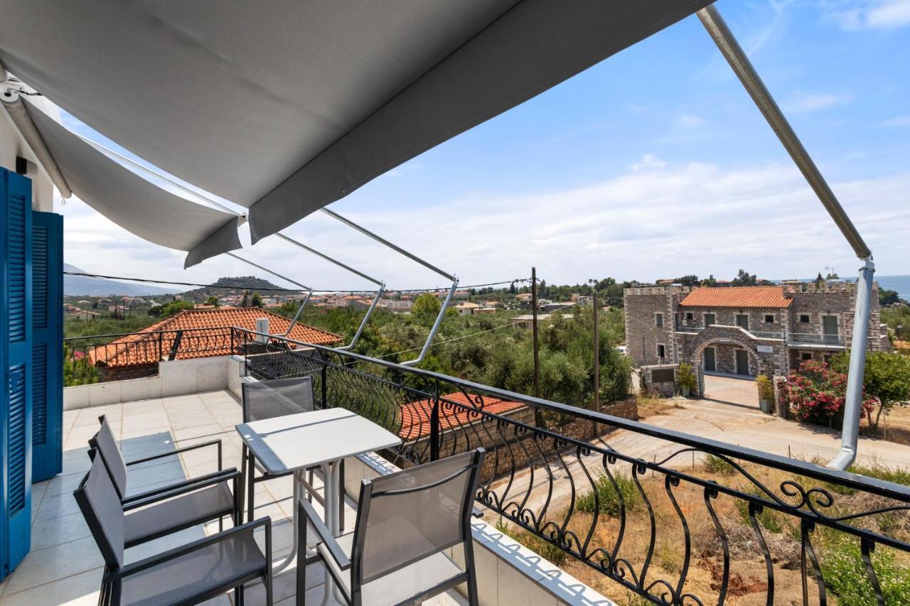 Nikolas Apartments Stoupa Lévktron Extérieur photo