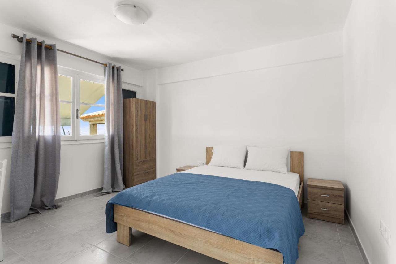 Nikolas Apartments Stoupa Lévktron Extérieur photo